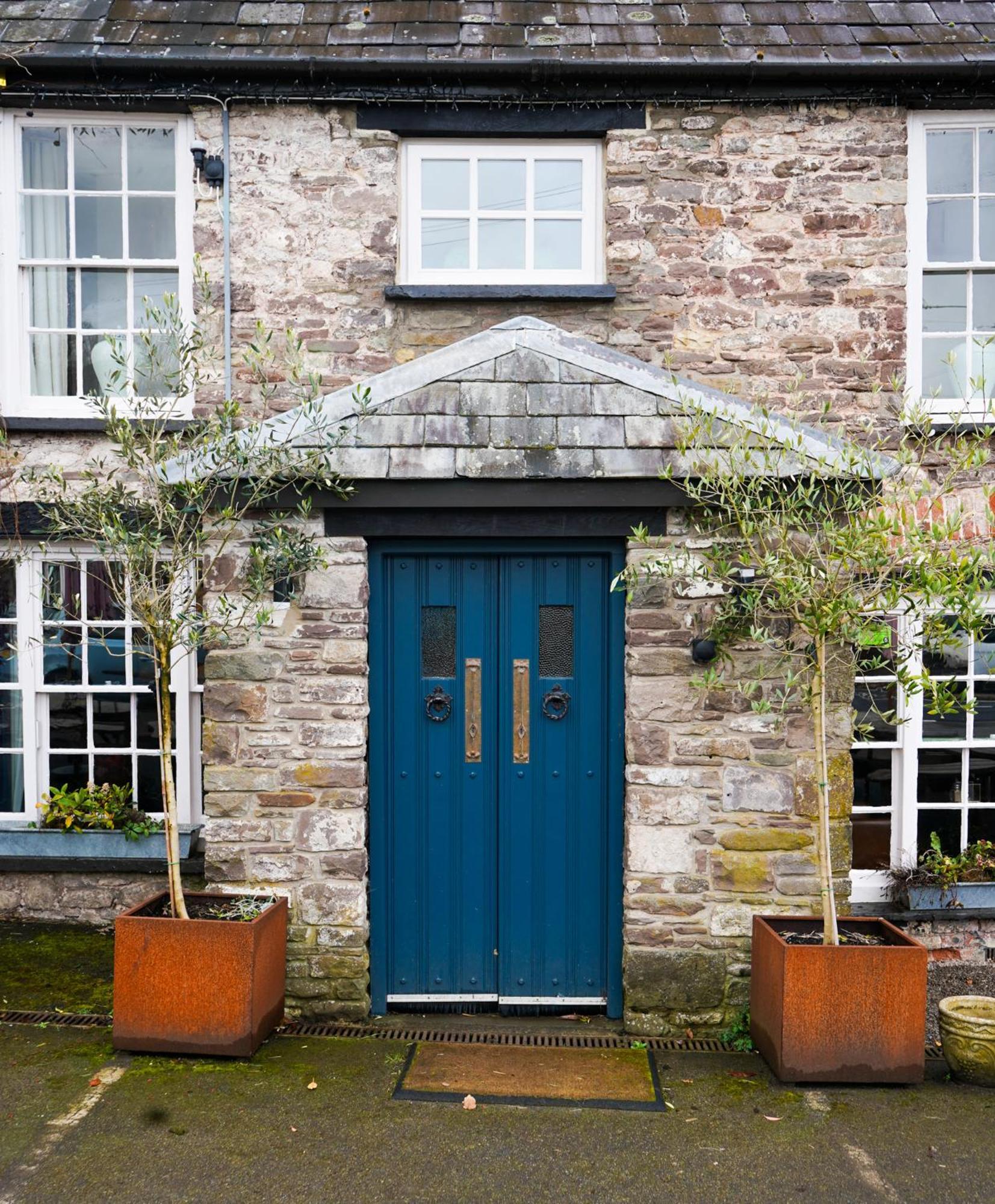 The Bluebell Country Inn, Crickhowell Esterno foto